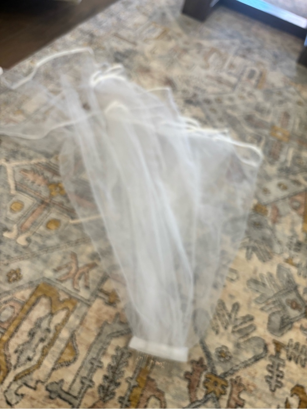 New White  Wedding Veil Tulle Net with Comb & Satin Ribbon Ends